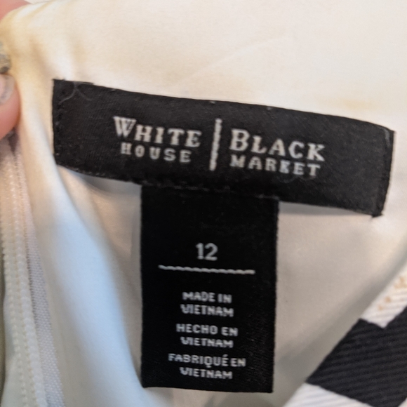 Chevron White House Black Market Dress wit… - Picture 4 of 4